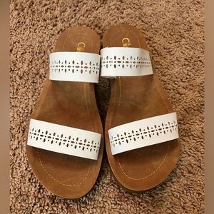 EUC - Cupcake Couture slip on sandals white size 3 - worn twice